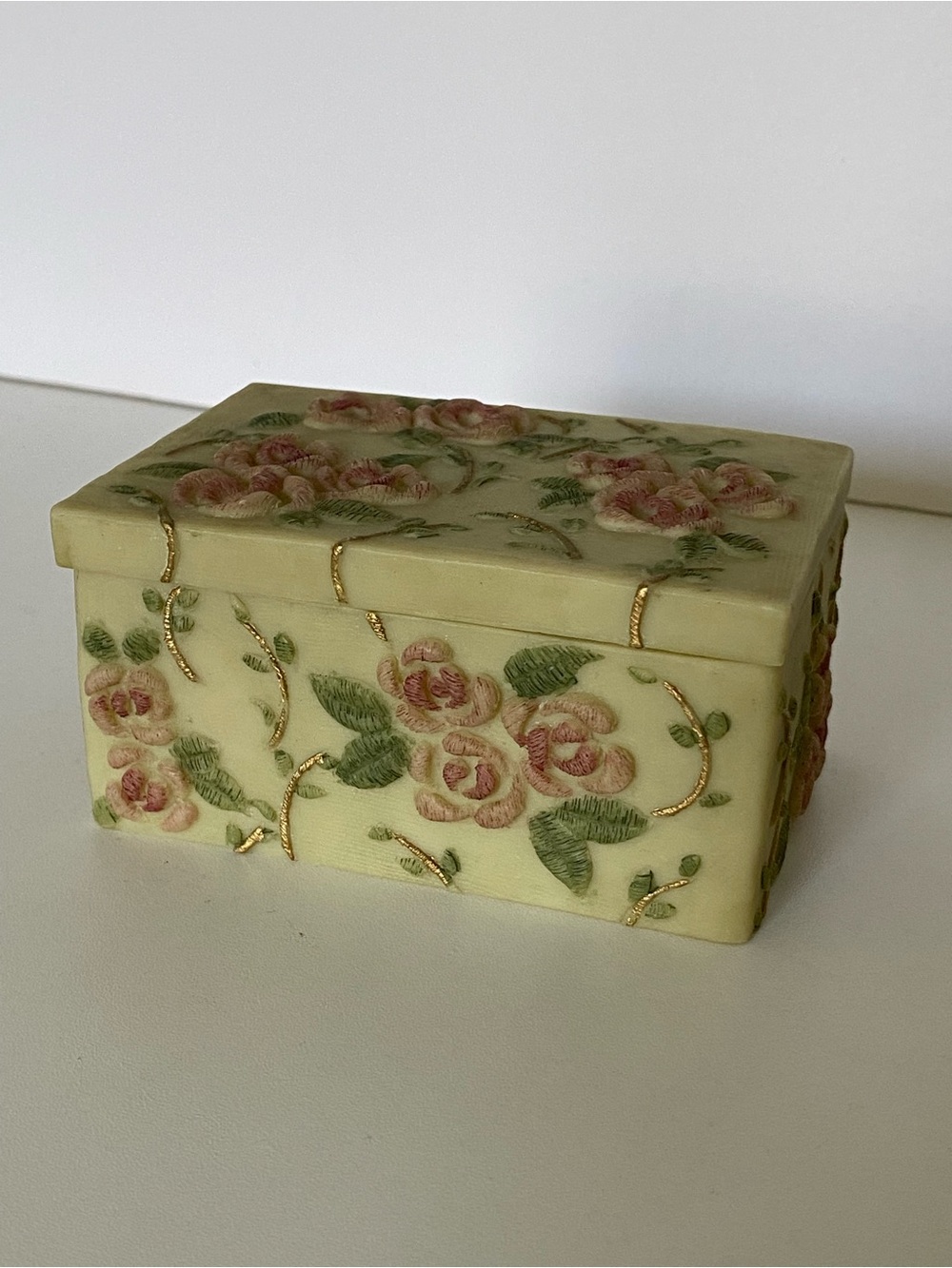 Vintage Dezine Hand Painted Floral Trinket Box Pink Roses Victorian Style 3.75”